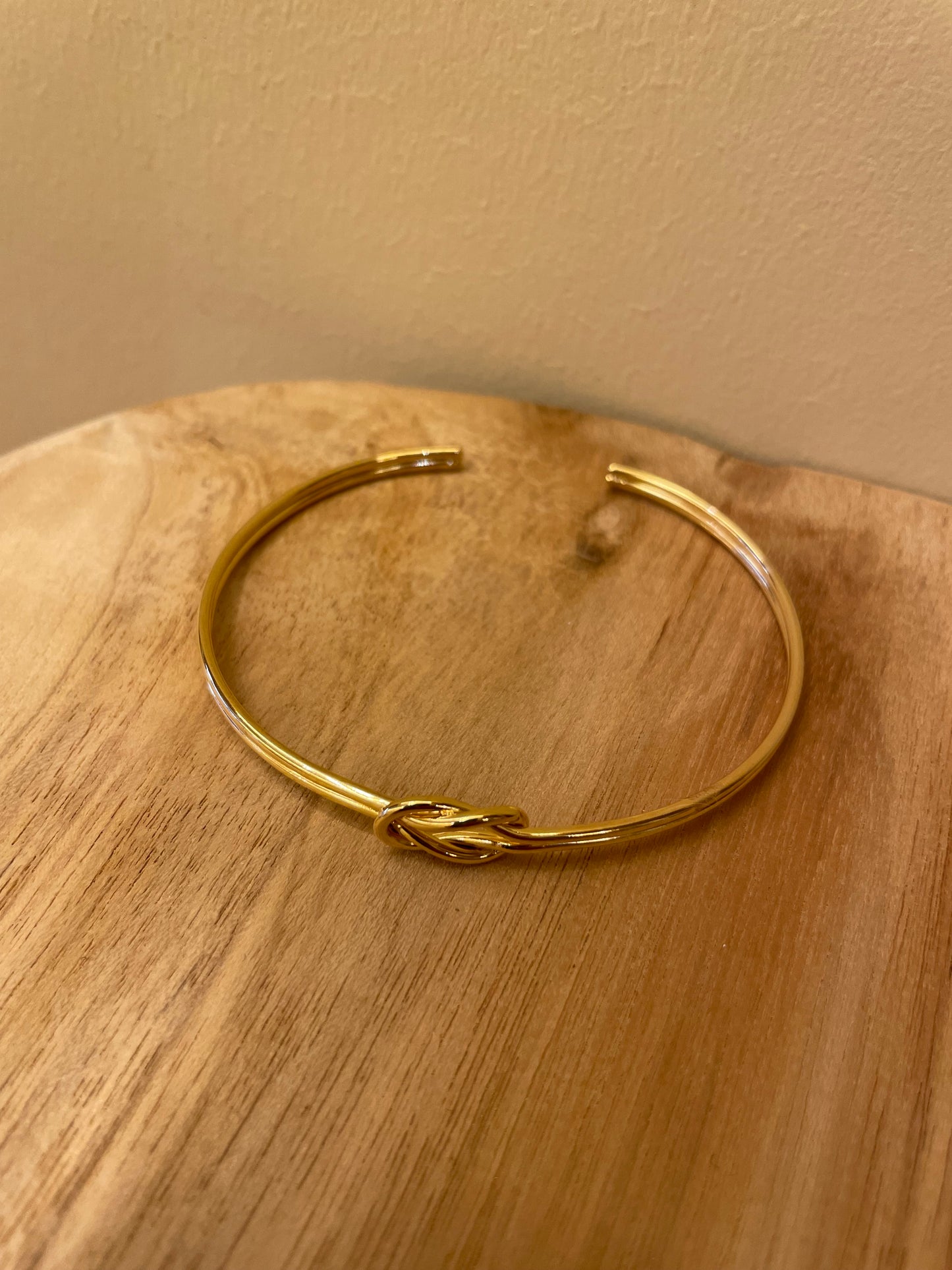 Bracelet Lien Éternel Marina- Symbole d'Amour et de Connexion